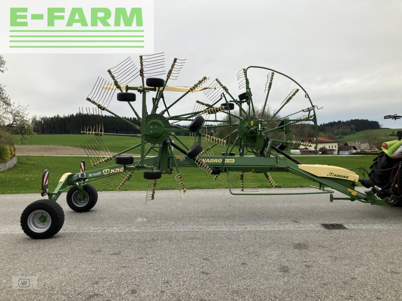 Krone swadro ts 680 - Tedder/ Rake: picture 2 Krone swadro ts 680 - Tedder/ Rake: picture 2