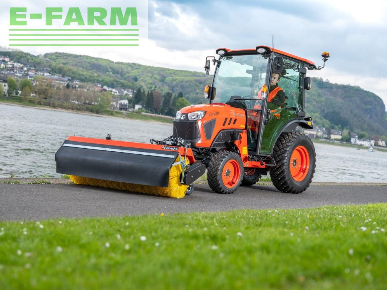 Farm tractor Kubota lx351 cab: picture 7 Farm tractor Kubota lx351 cab: picture 7