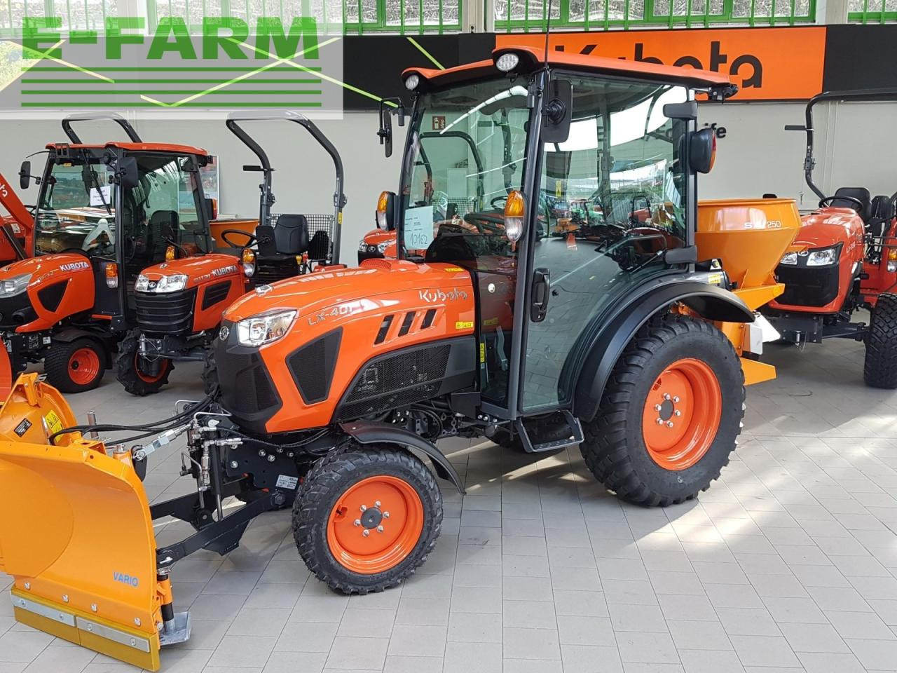 Farm tractor Kubota lx351 cab: picture 8 Farm tractor Kubota lx351 cab: picture 8