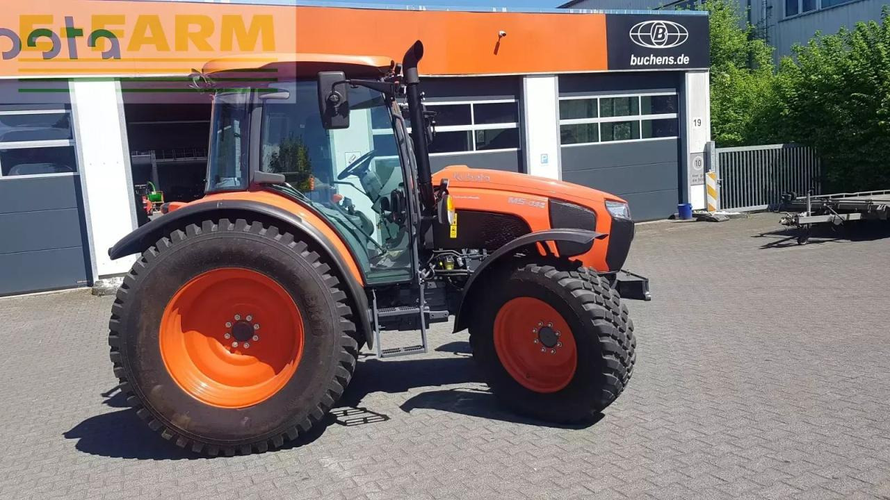 Farm tractor Kubota m5-092 cab: picture 7 Farm tractor Kubota m5-092 cab: picture 7