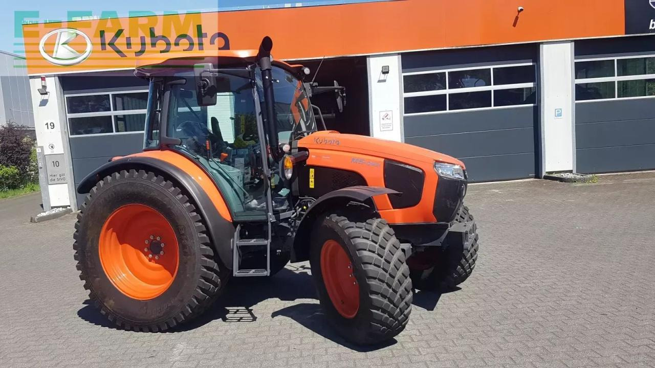 Farm tractor Kubota m5-092 cab: picture 8 Farm tractor Kubota m5-092 cab: picture 8
