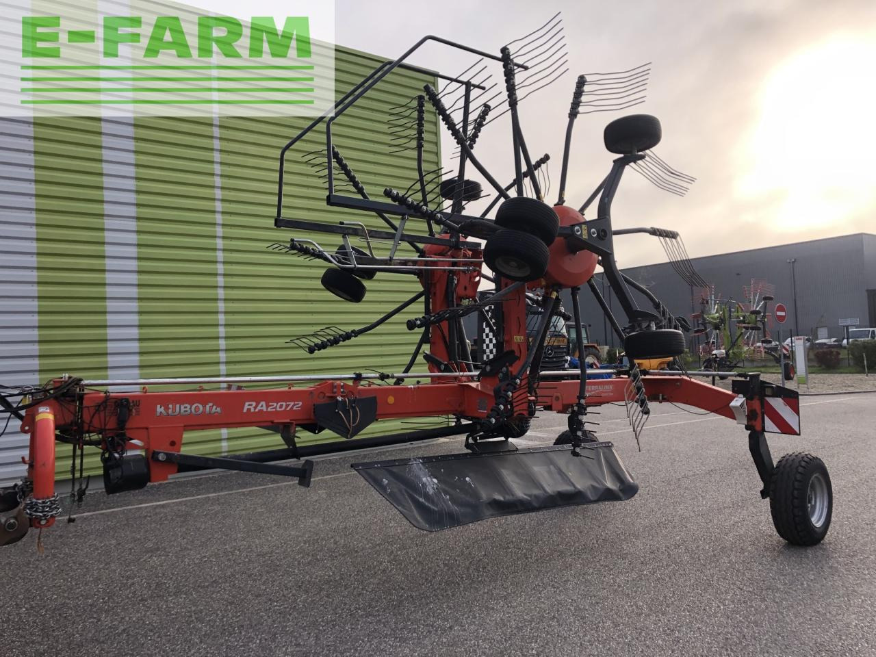 Kubota ra 2072 - Tedder/ Rake: picture 2 Kubota ra 2072 - Tedder/ Rake: picture 2