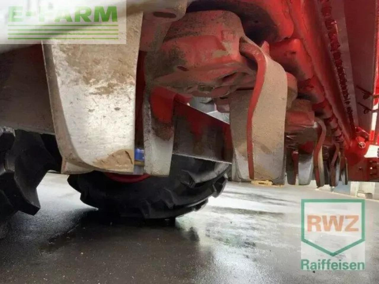 Kuhn combiliner venta lc302 (55+10,2 ha) - Precision seeder: picture 3 Kuhn combiliner venta lc302 (55+10,2 ha) - Precision seeder: picture 3