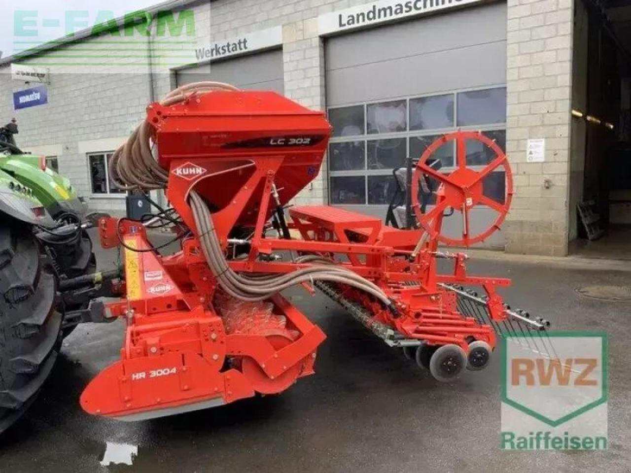 Kuhn combiliner venta lc302 (55+10,2 ha) - Precision seeder: picture 1 Kuhn combiliner venta lc302 (55+10,2 ha) - Precision seeder: picture 1