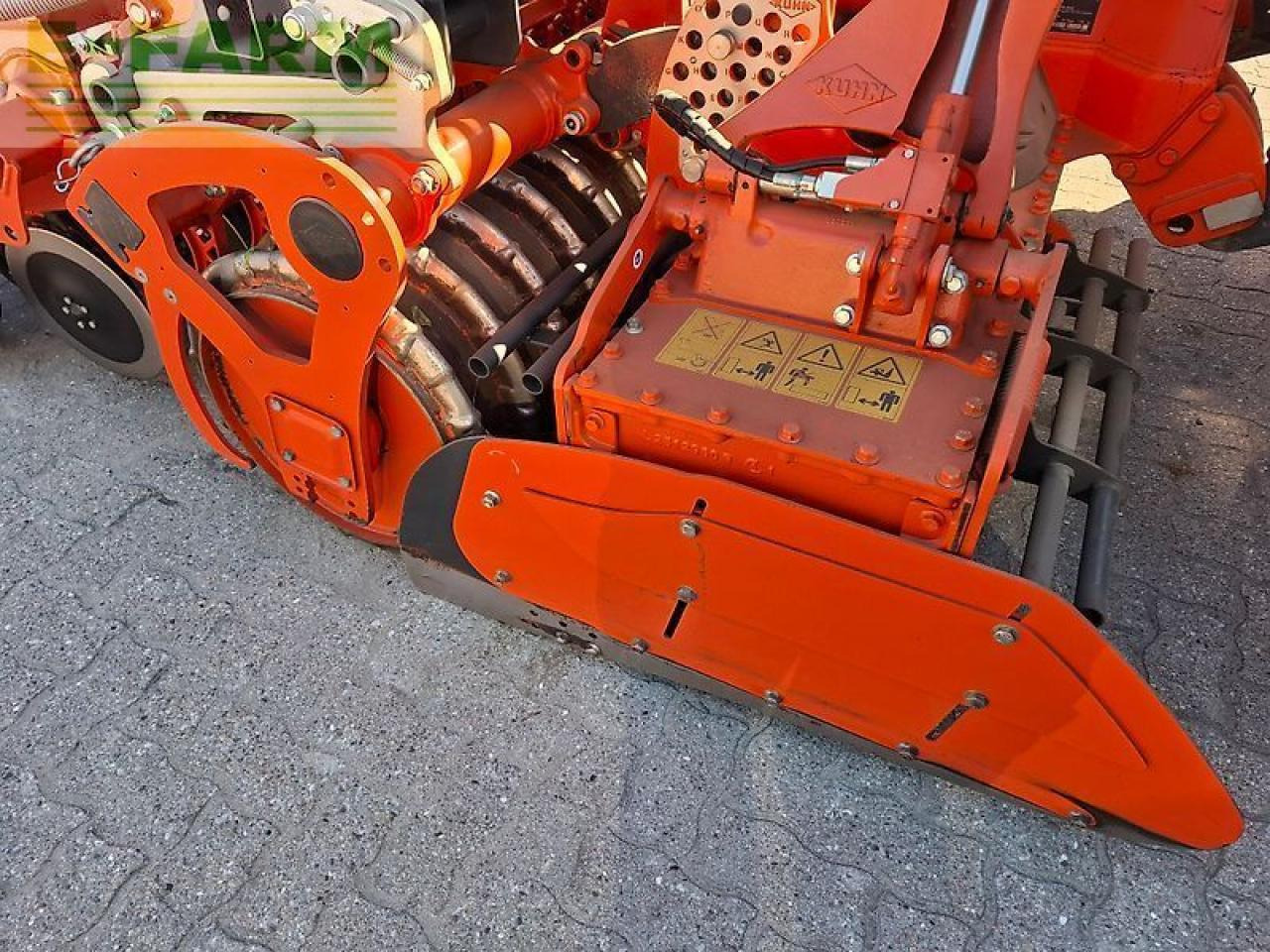 Kuhn drillkombination venta 3030 + kreiselegge hr 3030 - Seed drill: picture 4 Kuhn drillkombination venta 3030 + kreiselegge hr 3030 - Seed drill: picture 4