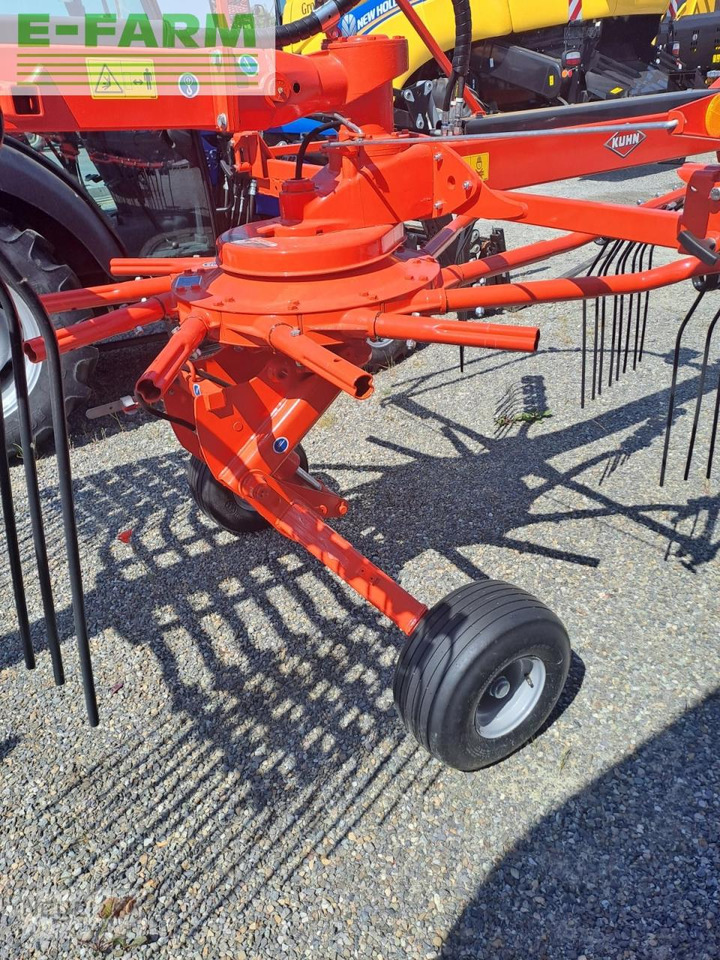 Kuhn ga 6632 - Tedder/ Rake: picture 3 Kuhn ga 6632 - Tedder/ Rake: picture 3