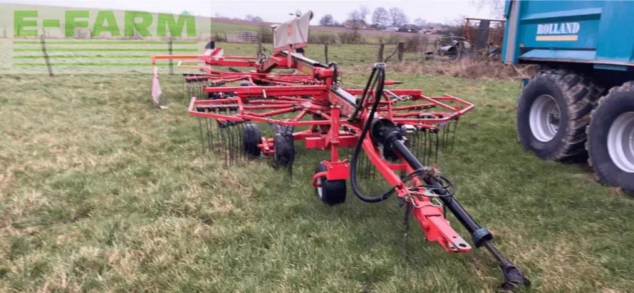 Kuhn ga 7932 - Tedder/ Rake: picture 1 Kuhn ga 7932 - Tedder/ Rake: picture 1