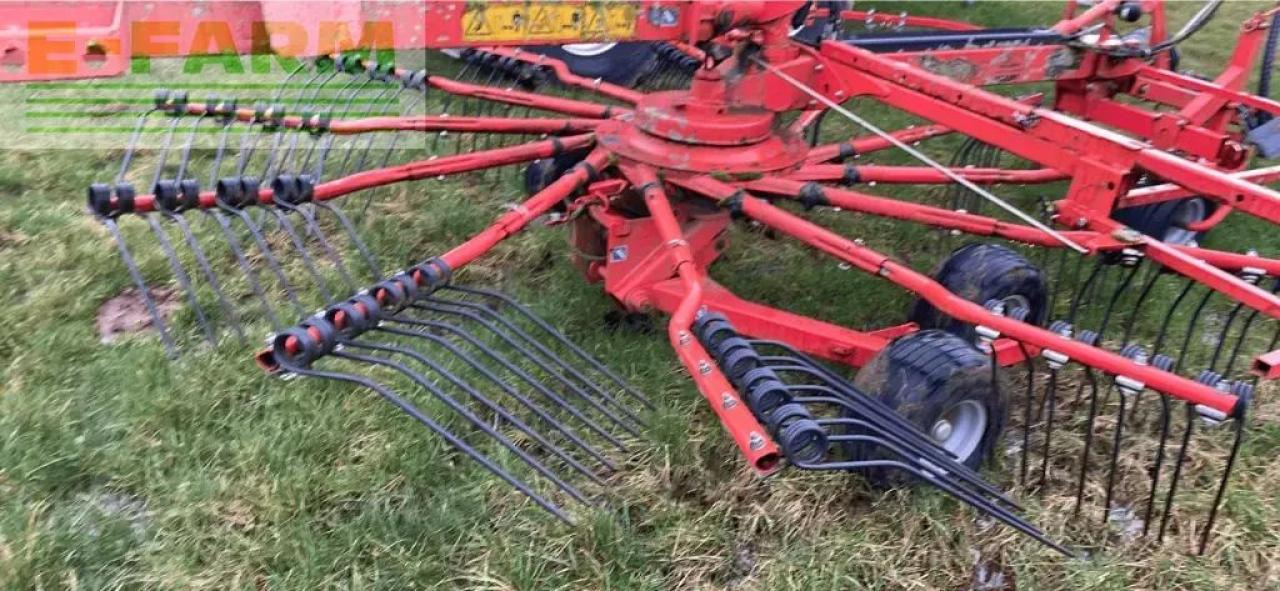 Kuhn ga 7932 - Tedder/ Rake: picture 3 Kuhn ga 7932 - Tedder/ Rake: picture 3