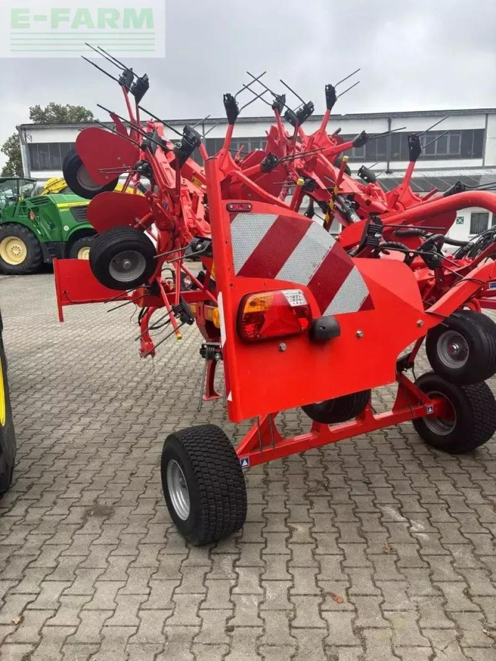 Kuhn gf 8703 t - Tedder/ Rake: picture 5 Kuhn gf 8703 t - Tedder/ Rake: picture 5