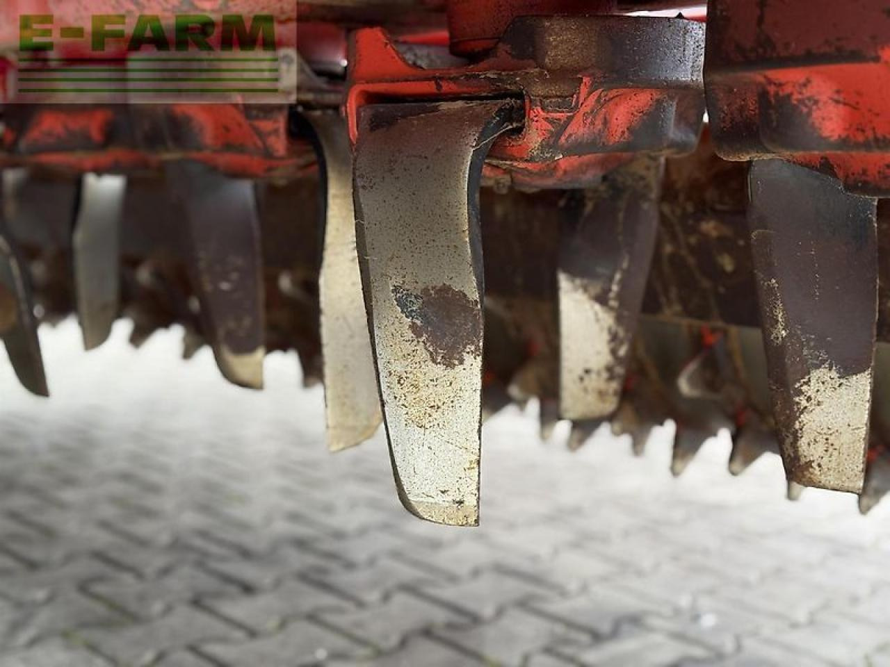 Kuhn hr 3004 d + venta al 302 24 - Seed drill: picture 4 Kuhn hr 3004 d + venta al 302 24 - Seed drill: picture 4