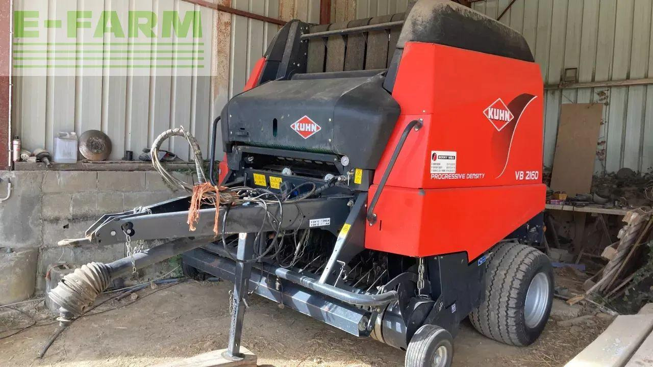 Kuhn vb2160 - Square baler: picture 1 Kuhn vb2160 - Square baler: picture 1