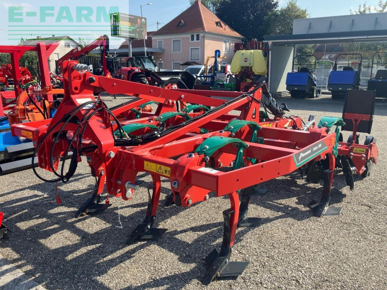 Kverneland Enduro 3000 - Cultivator: picture 1 Kverneland Enduro 3000 - Cultivator: picture 1