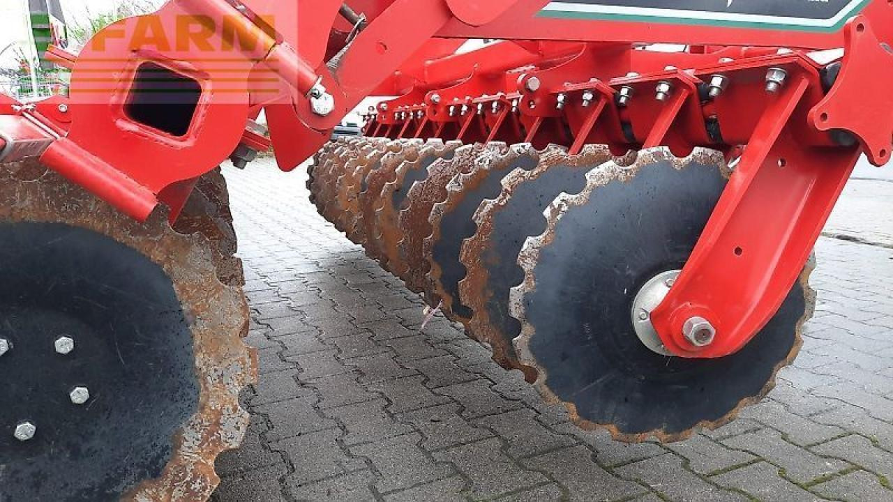 Cultivator Kverneland dtx 300 mit dd600: picture 7