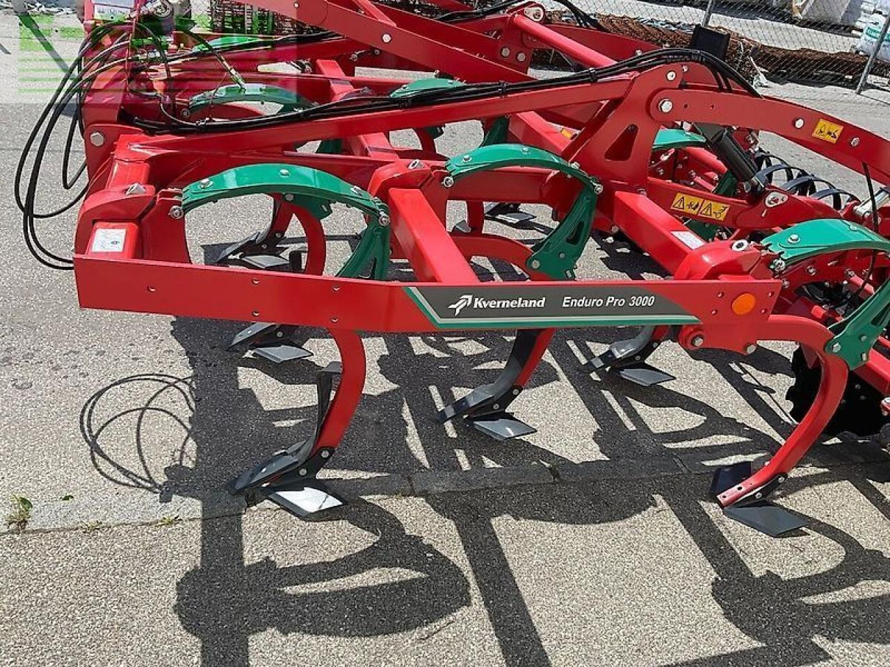 Cultivator Kverneland enduro pro 3000: picture 6