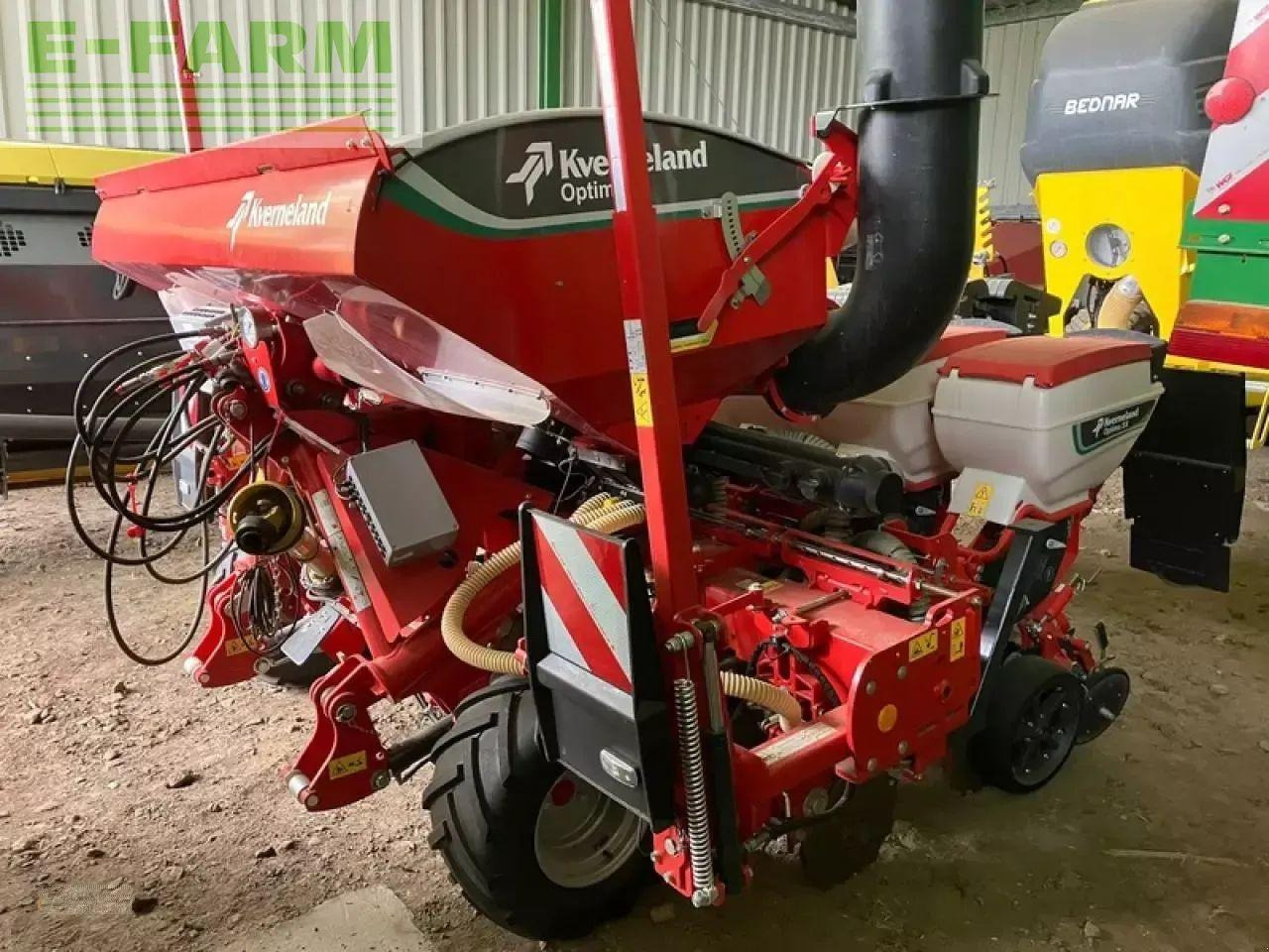 Kverneland optima - Precision seeder: picture 1 Kverneland optima - Precision seeder: picture 1