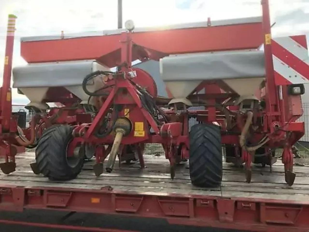 Kverneland optima hd e-drive - Precision seeder: picture 5 Kverneland optima hd e-drive - Precision seeder: picture 5