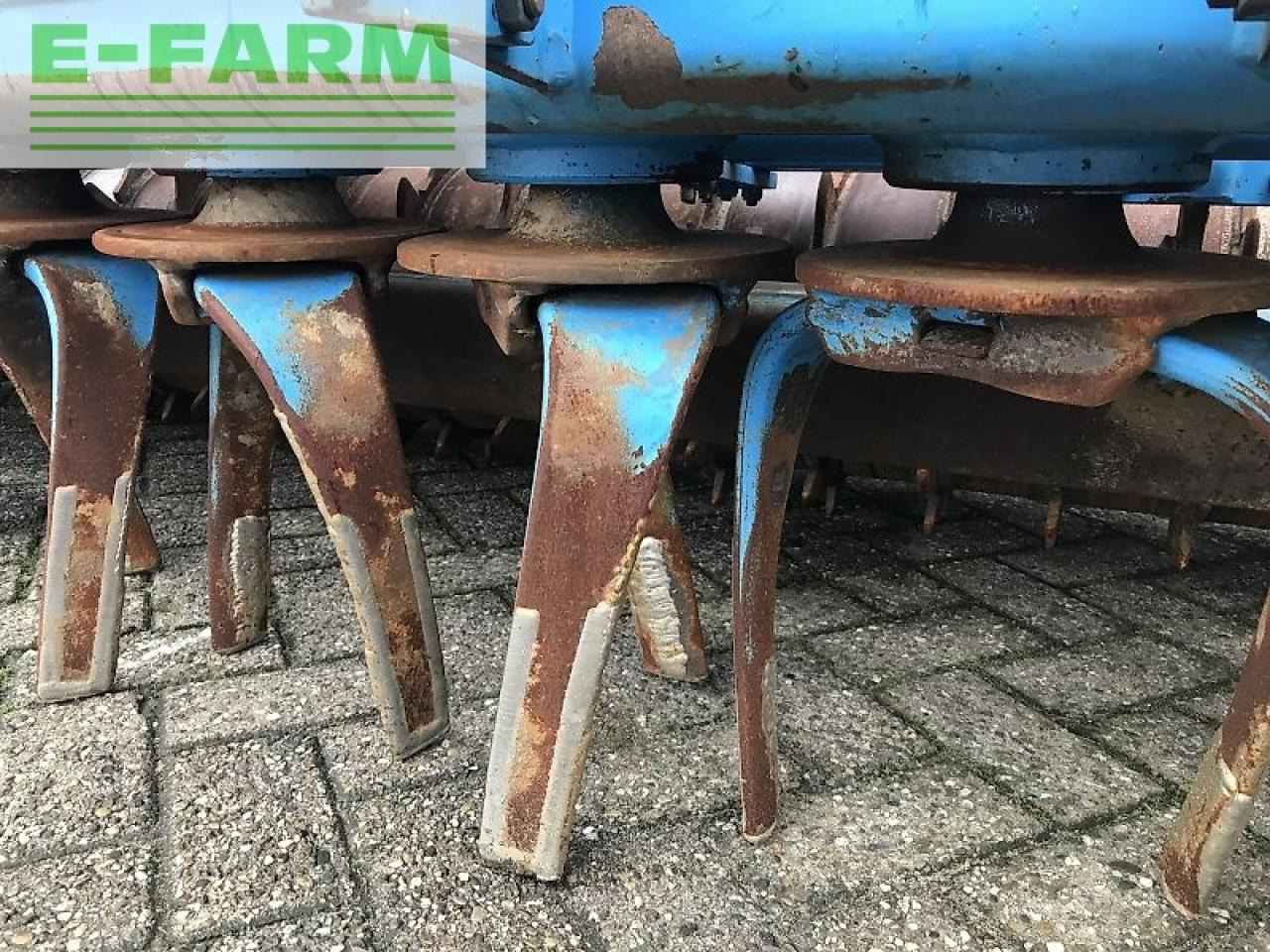 Lemken solitair 8/300 + zirkon 10/300 - Seed drill: picture 3 Lemken solitair 8/300 + zirkon 10/300 - Seed drill: picture 3