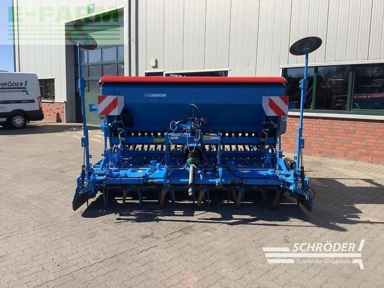 Lemken zirkon 8/300 + saphir 9/300 - Seed drill: picture 2 Lemken zirkon 8/300 + saphir 9/300 - Seed drill: picture 2