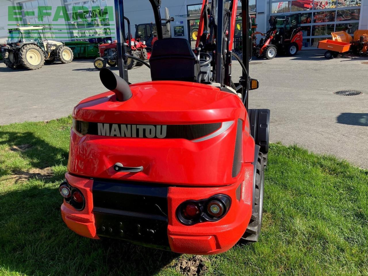 Manitou mla5-50 - Mini excavator: picture 3 Manitou mla5-50 - Mini excavator: picture 3
