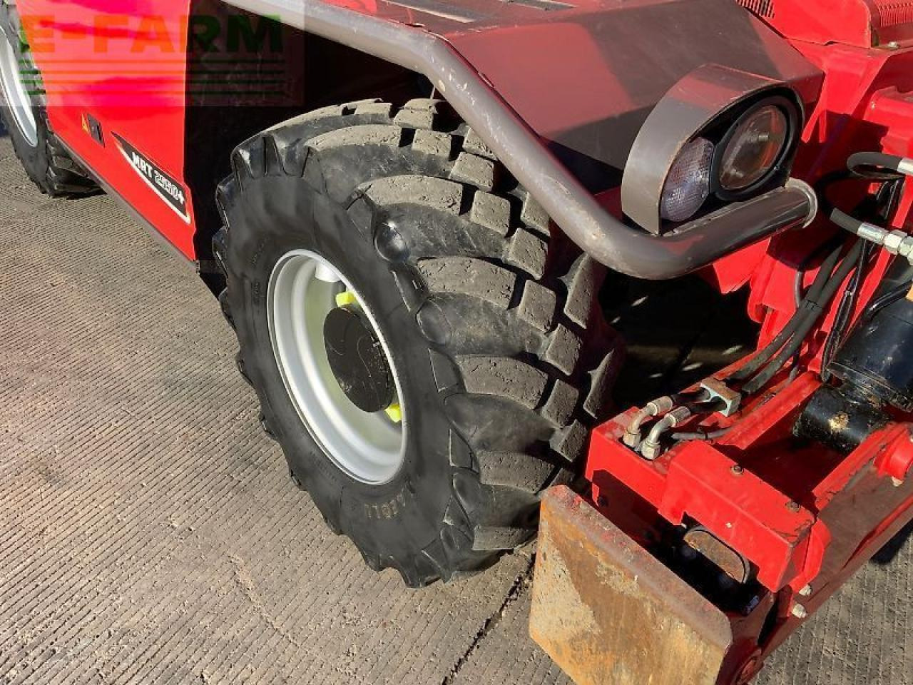 Telescopic handler Manitou mrt 2550+ privilege roto telehandler (st25109): picture 17 Telescopic handler Manitou mrt 2550+ privilege roto telehandler (st25109): picture 17