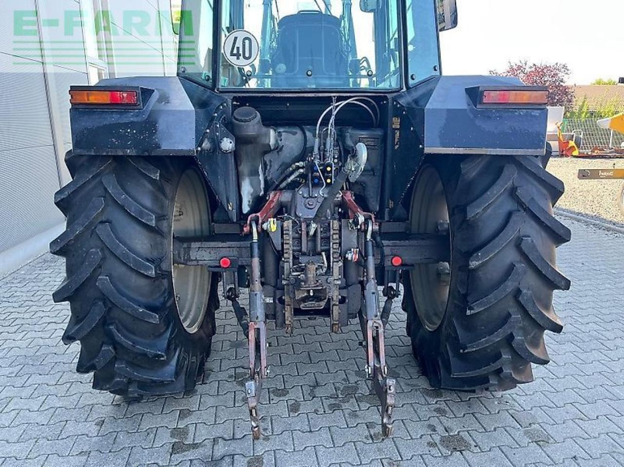Massey Ferguson 3085 e - Farm tractor: picture 5 Massey Ferguson 3085 e - Farm tractor: picture 5
