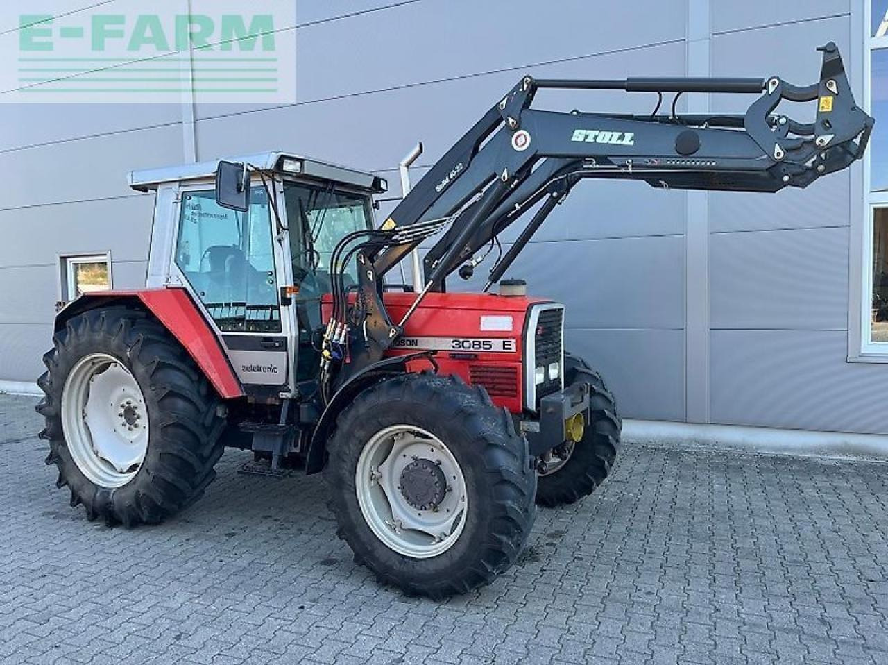 Massey Ferguson 3085 e - Farm tractor: picture 1 Massey Ferguson 3085 e - Farm tractor: picture 1