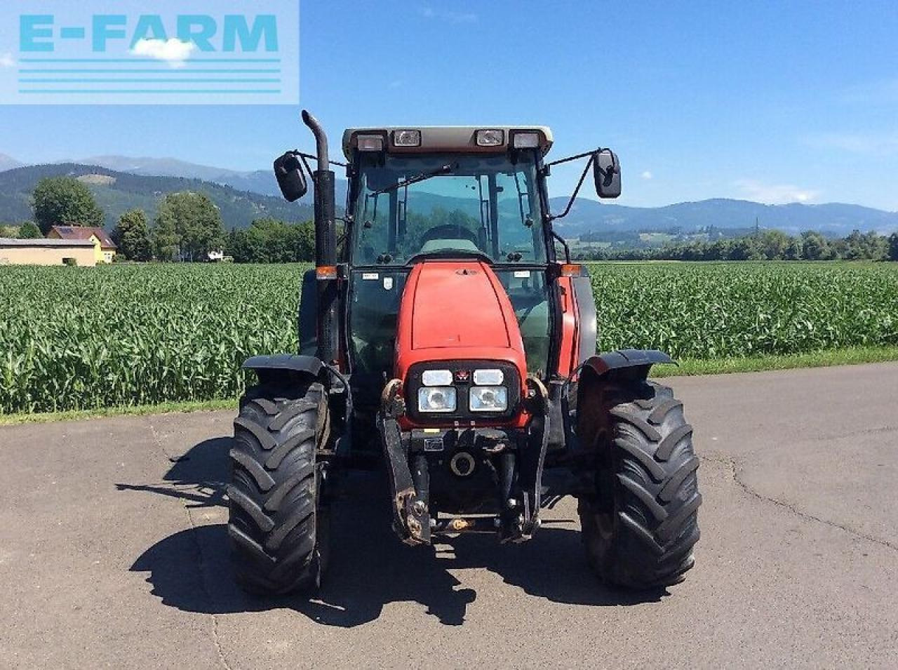 Massey Ferguson 4345 - Farm tractor: picture 3 Massey Ferguson 4345 - Farm tractor: picture 3