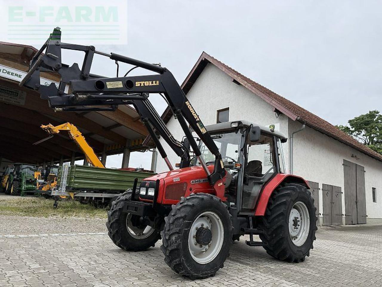 Massey Ferguson 4345 - Farm tractor: picture 1 Massey Ferguson 4345 - Farm tractor: picture 1