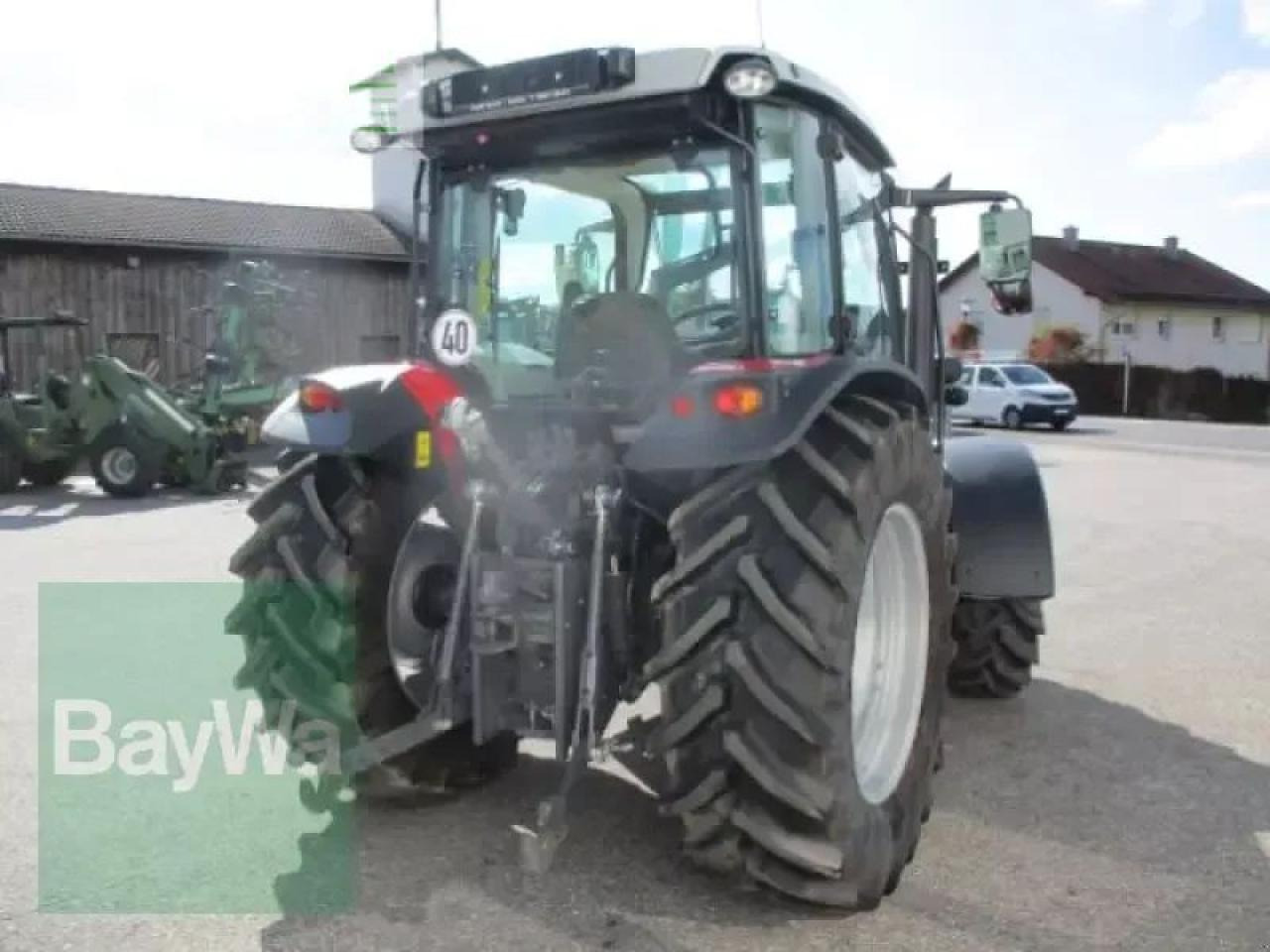 Massey Ferguson 4708 m #865 - Farm tractor: picture 5 Massey Ferguson 4708 m #865 - Farm tractor: picture 5