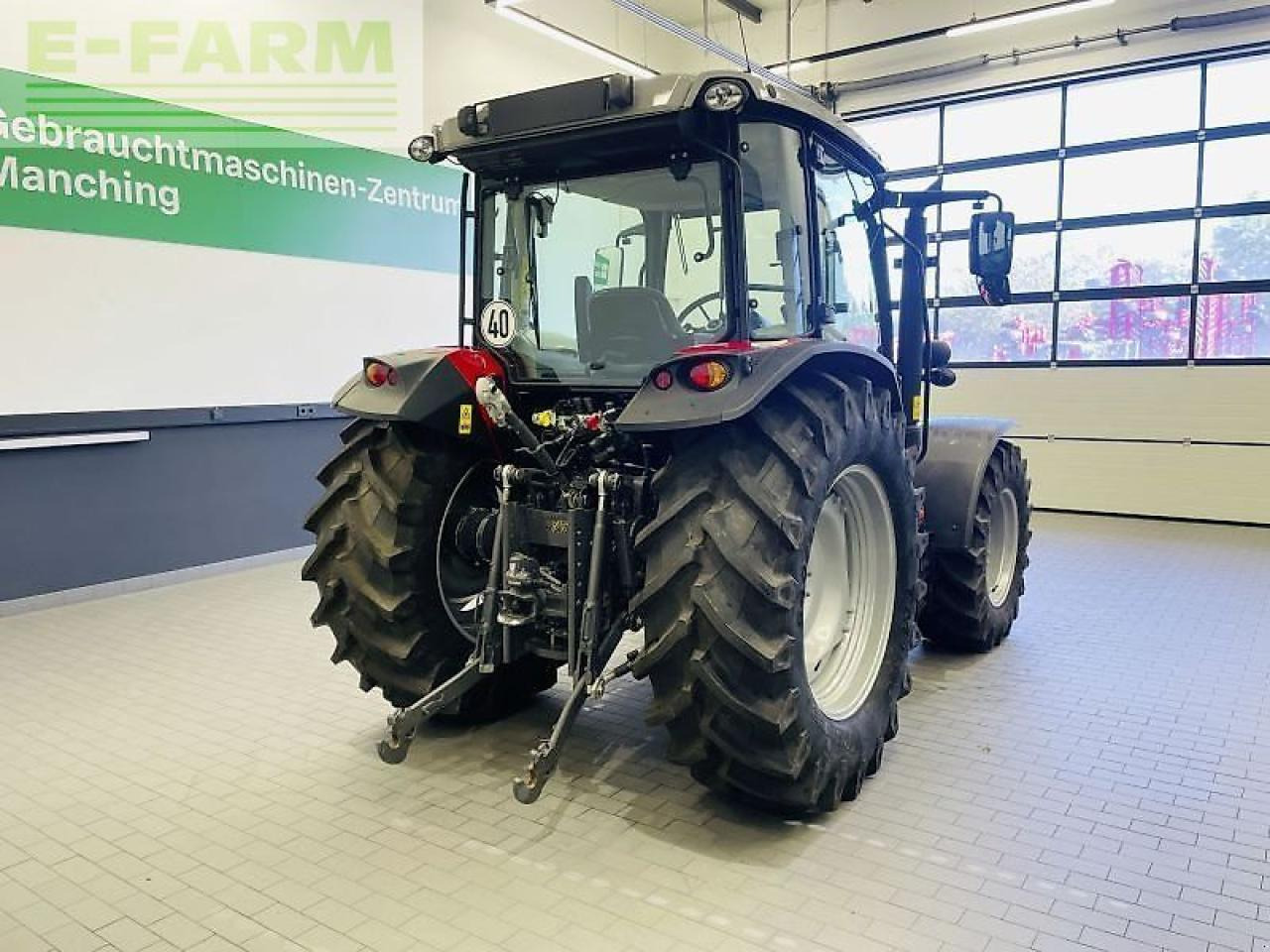 Massey Ferguson 4709 m dyna-2 essential - Farm tractor: picture 5 Massey Ferguson 4709 m dyna-2 essential - Farm tractor: picture 5