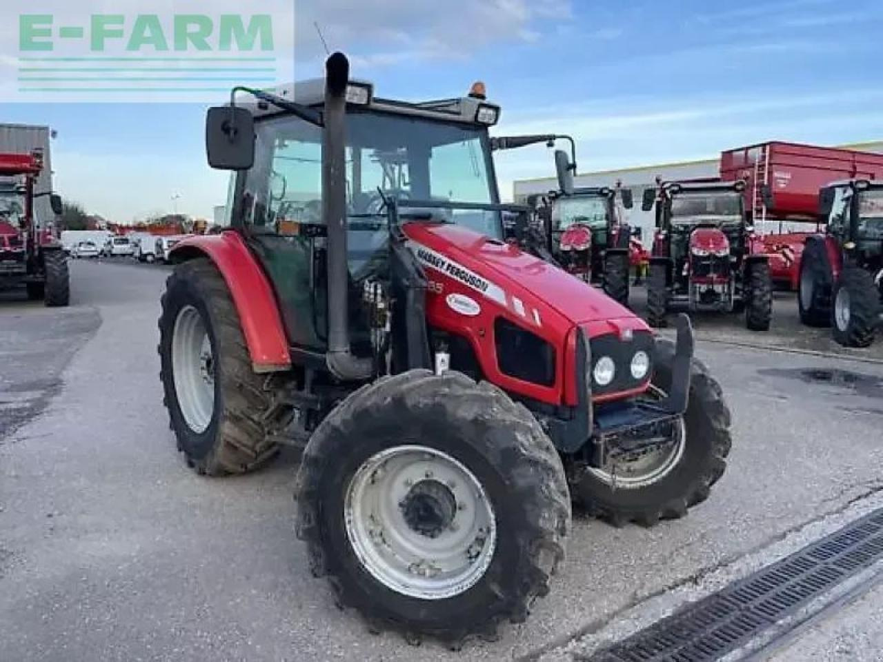 Massey Ferguson 5455 - Farm tractor: picture 2 Massey Ferguson 5455 - Farm tractor: picture 2
