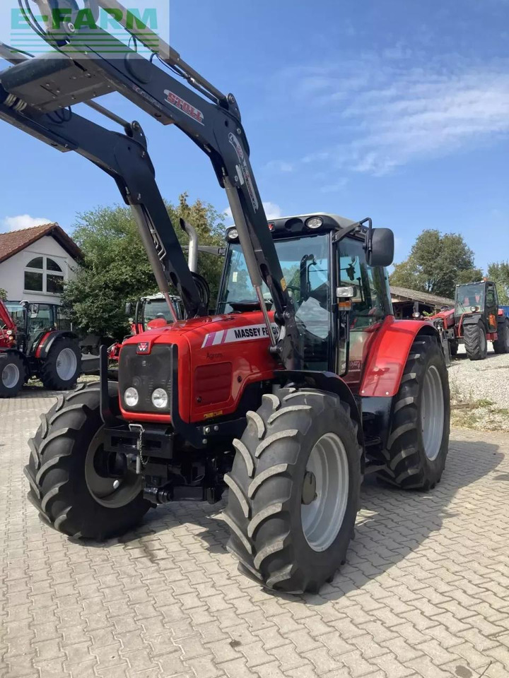 Massey Ferguson 5470dyna4 - Farm tractor: picture 1 Massey Ferguson 5470dyna4 - Farm tractor: picture 1