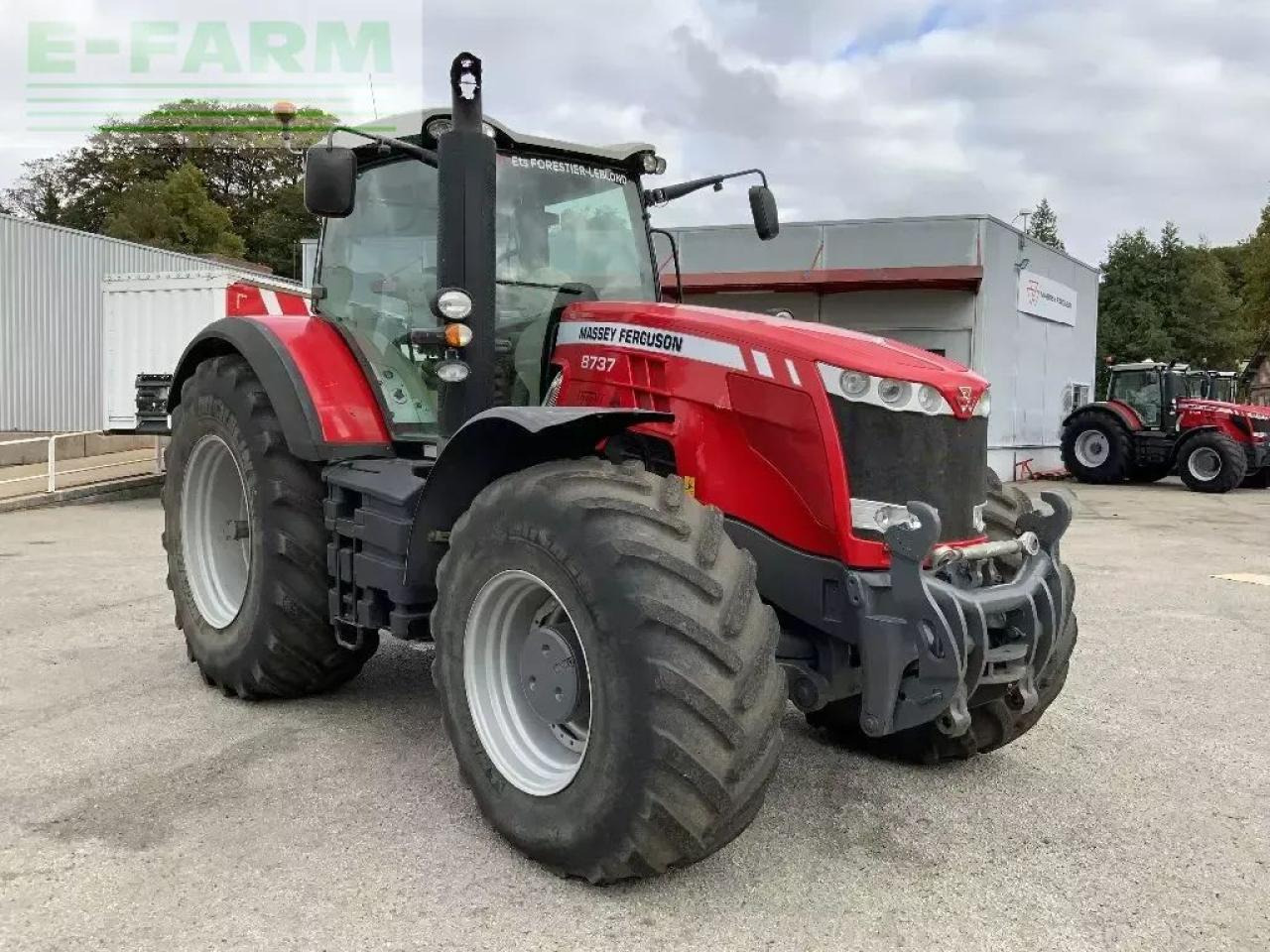 Massey Ferguson 8737 - Farm tractor: picture 1 Massey Ferguson 8737 - Farm tractor: picture 1