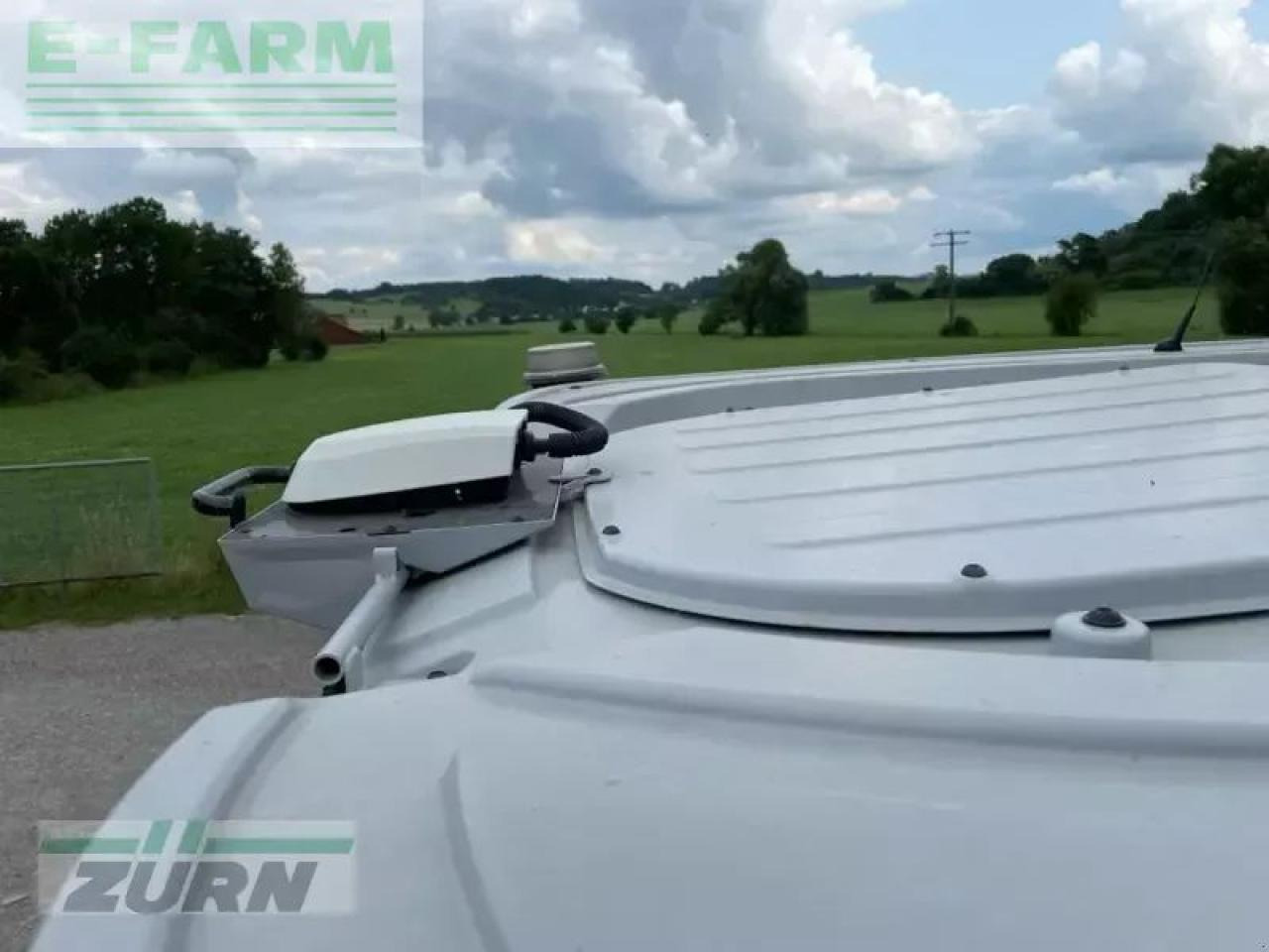 Massey Ferguson 8s.265 - Farm tractor: picture 2 Massey Ferguson 8s.265 - Farm tractor: picture 2