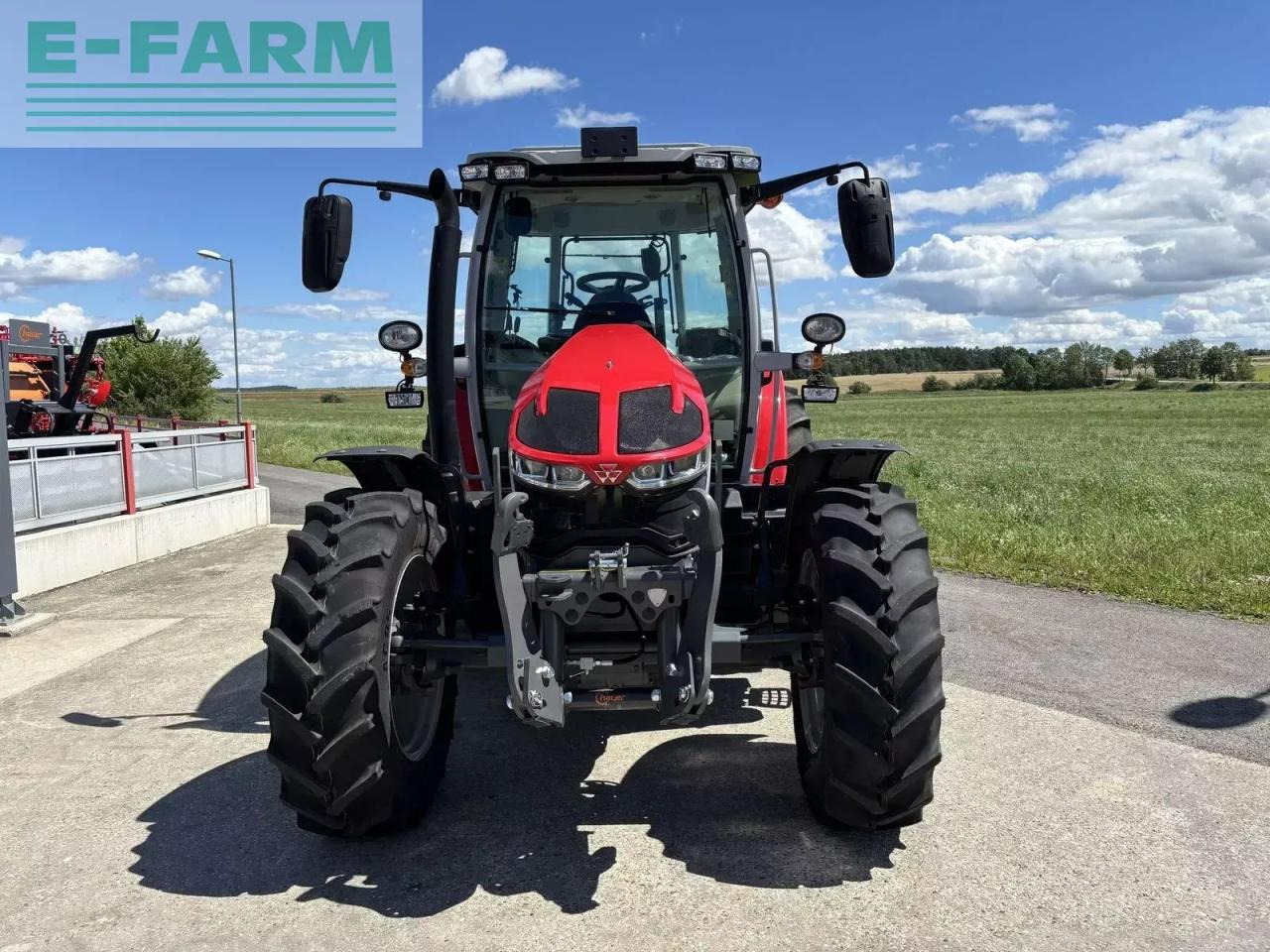 Massey Ferguson mf 5s.115 dyna-6 efficient Efficient - Farm tractor: picture 2 Massey Ferguson mf 5s.115 dyna-6 efficient Efficient - Farm tractor: picture 2