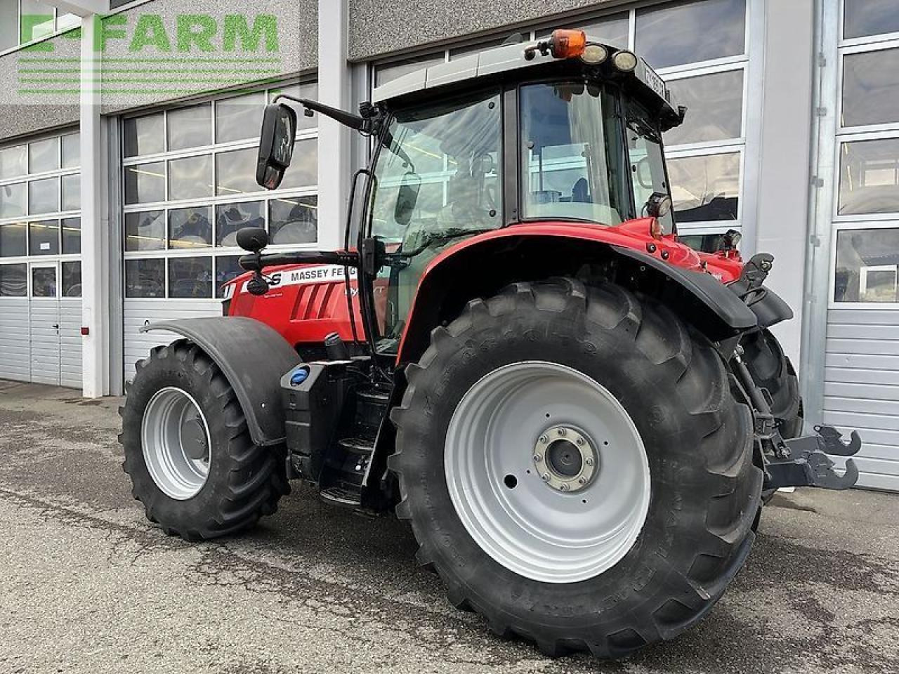 Massey Ferguson mf 6715 s dyna-vt exclusive Exclusive - Farm tractor: picture 4 Massey Ferguson mf 6715 s dyna-vt exclusive Exclusive - Farm tractor: picture 4