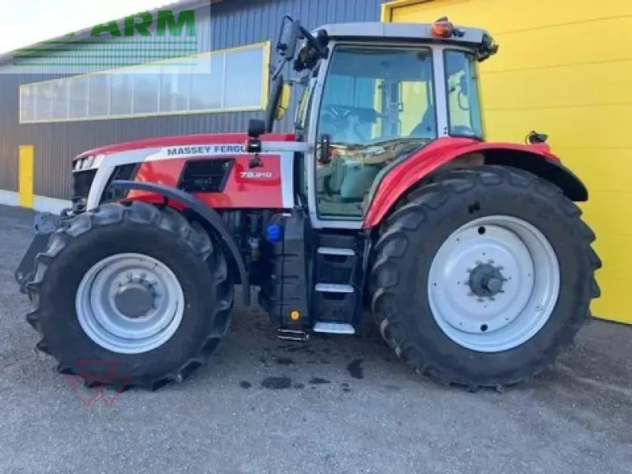 Farm tractor Massey Ferguson mf 7s.210: picture 9