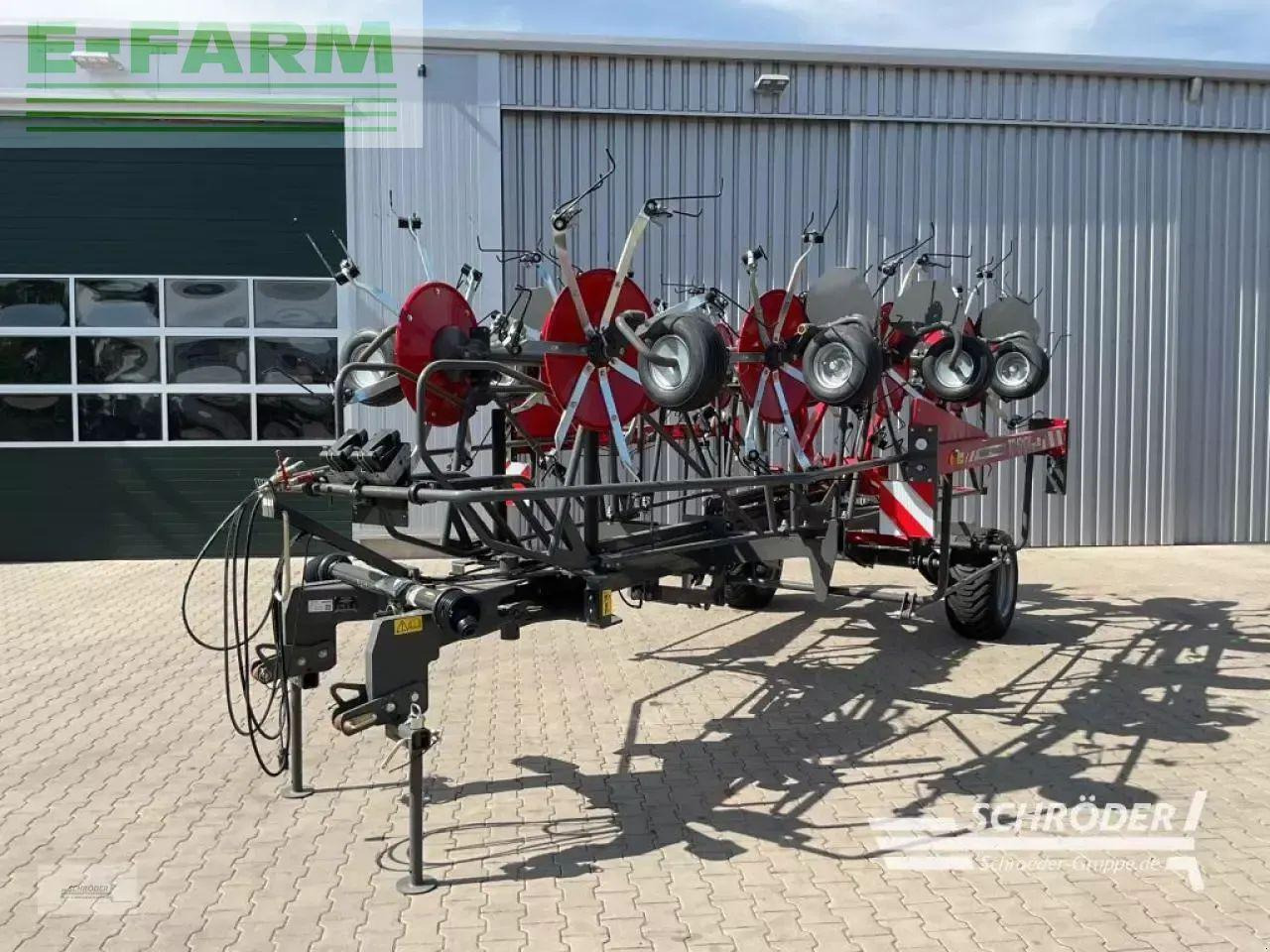 Massey Ferguson td 1310x trc (lotus 1250 t) - Tedder/ Rake: picture 1 Massey Ferguson td 1310x trc (lotus 1250 t) - Tedder/ Rake: picture 1