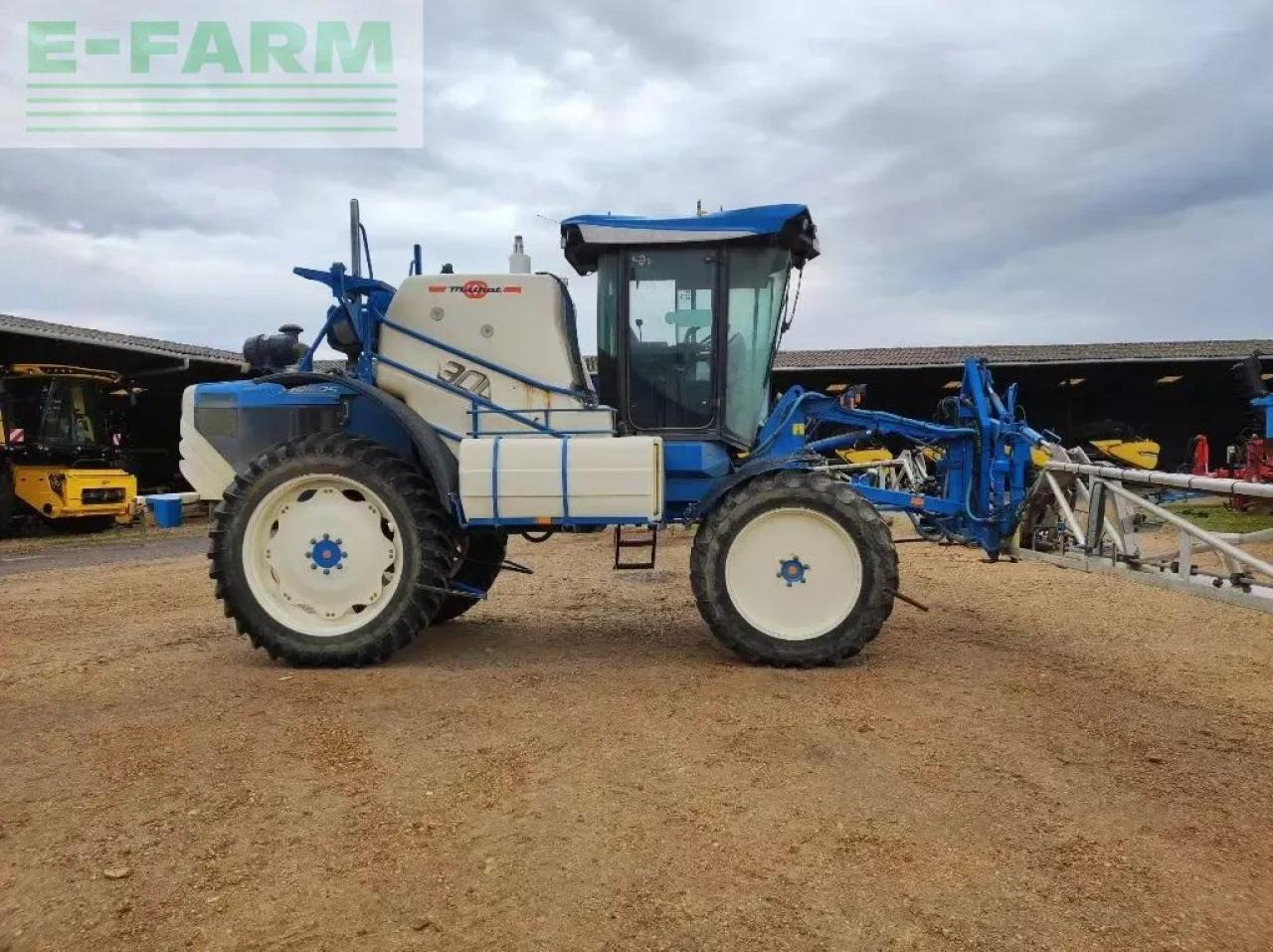 Matrot hellios ii m24 - Trailed sprayer: picture 1 Matrot hellios ii m24 - Trailed sprayer: picture 1