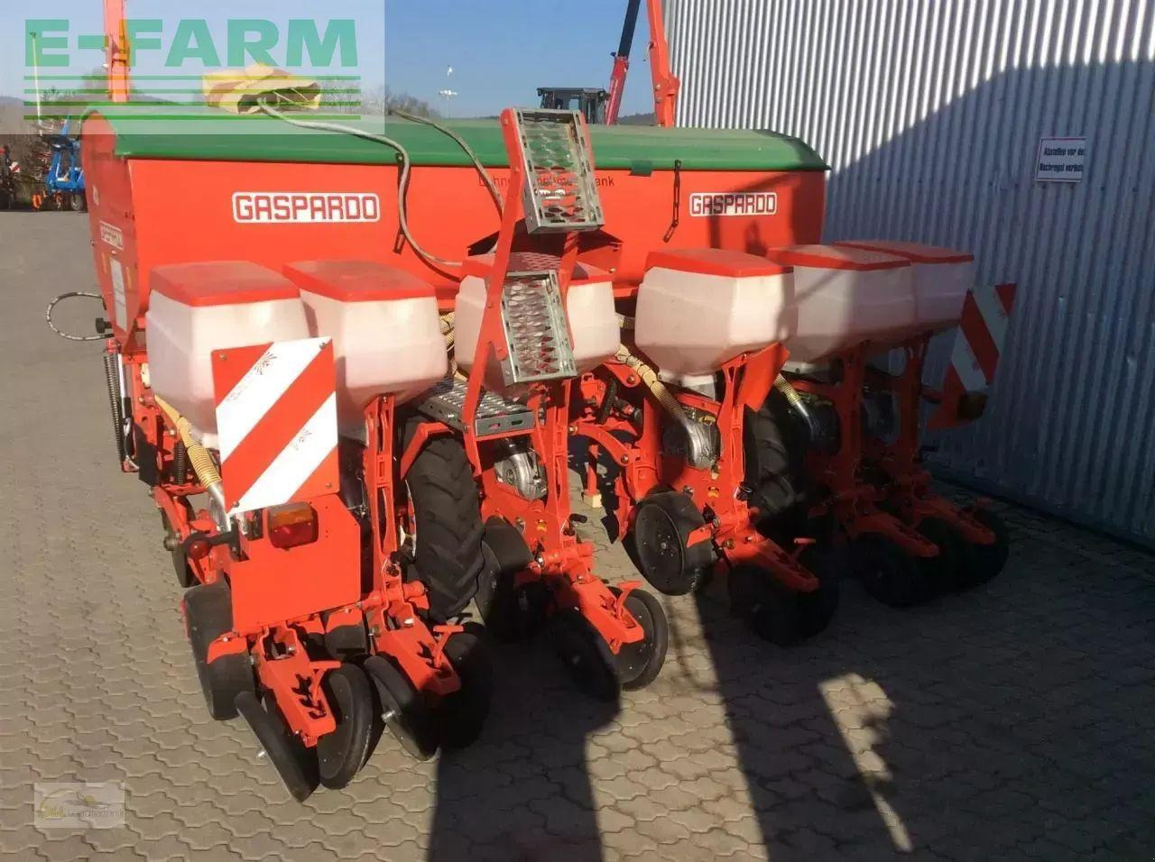 Mustang hter 300 6-reihig - Precision seeder: picture 3 Mustang hter 300 6-reihig - Precision seeder: picture 3
