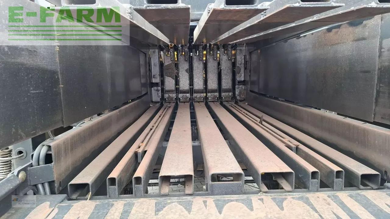 New Holland bb 9070 / bb9070 - Square baler: picture 5 New Holland bb 9070 / bb9070 - Square baler: picture 5