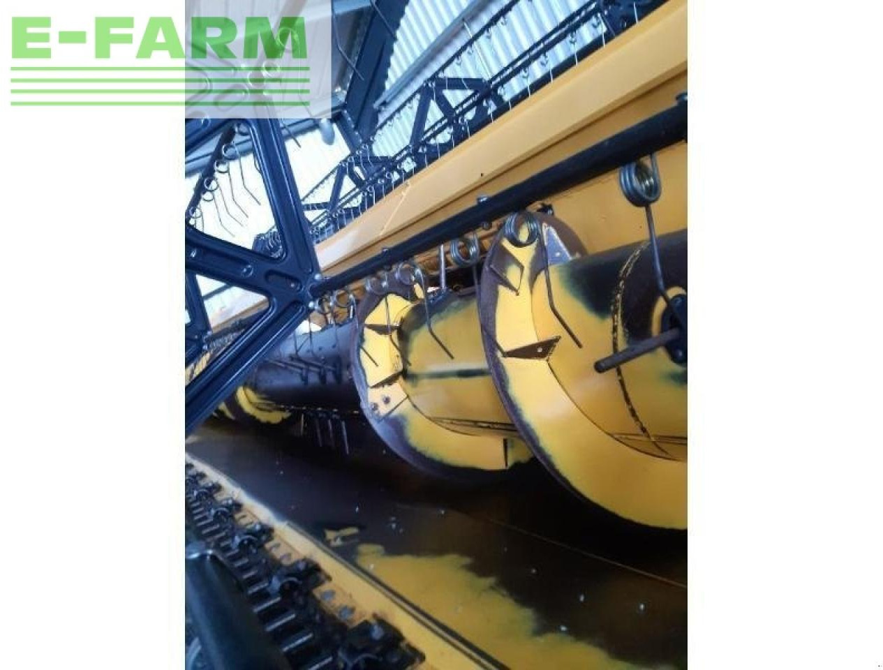 New Holland cpe1070 - Grain header: picture 4 New Holland cpe1070 - Grain header: picture 4