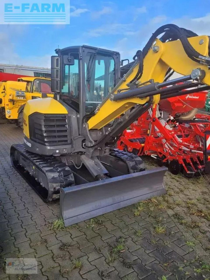 New Holland e55d - Mini excavator: picture 1 New Holland e55d - Mini excavator: picture 1