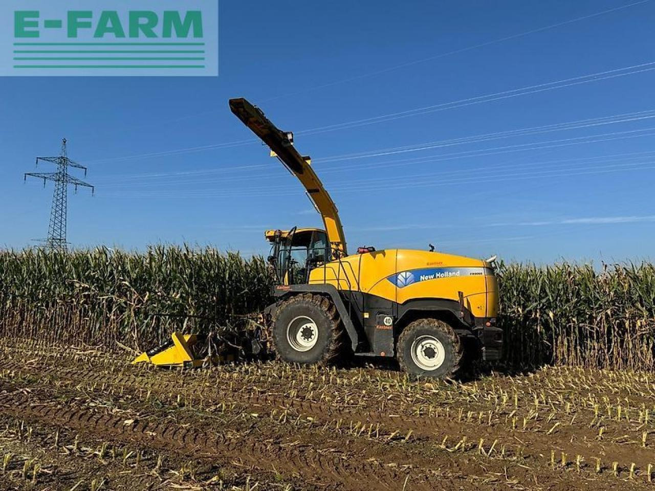 New Holland fr 9060 - Forage harvester: picture 1 New Holland fr 9060 - Forage harvester: picture 1