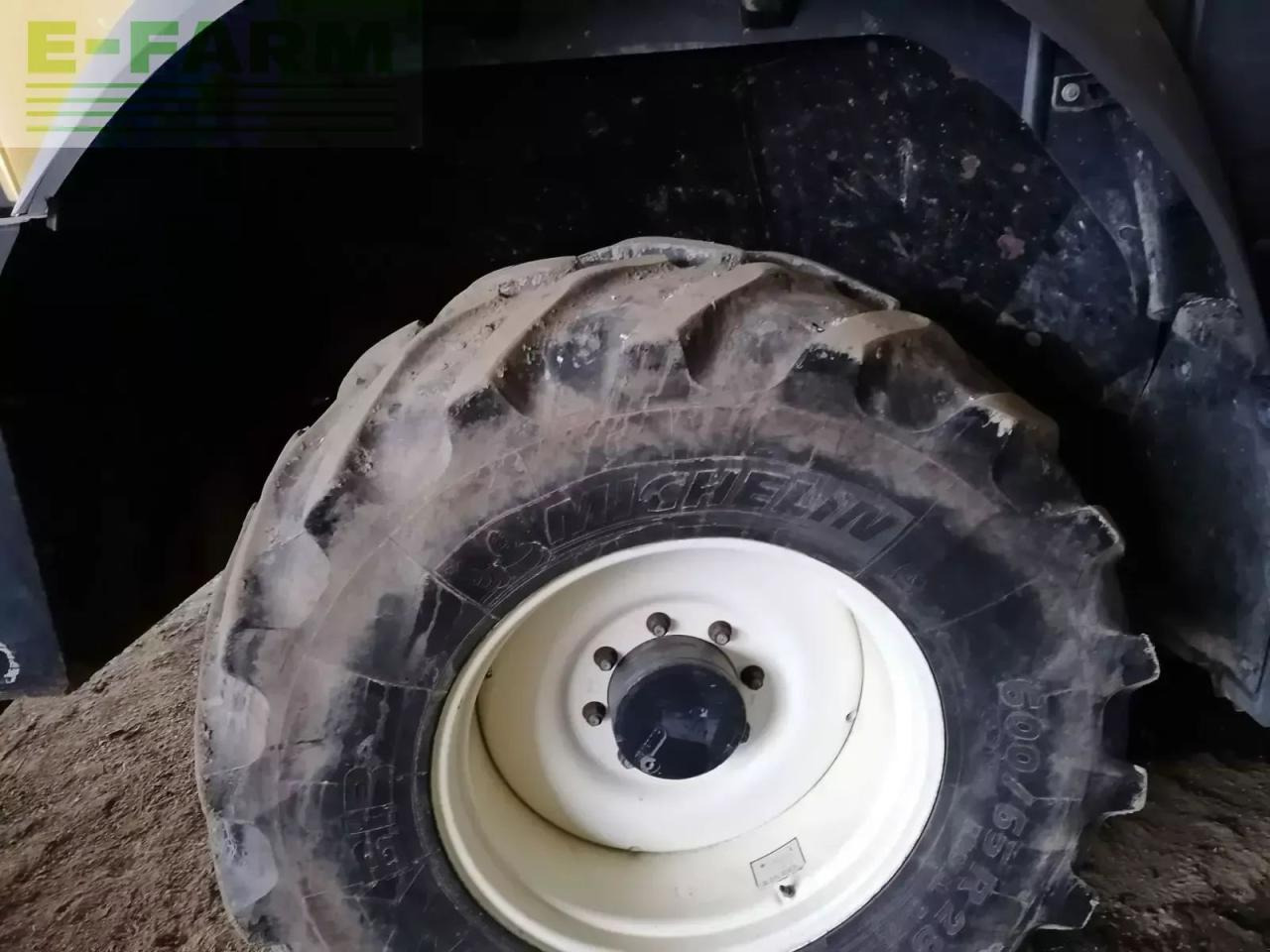 New Holland fr650 - Forage harvester: picture 3 New Holland fr650 - Forage harvester: picture 3