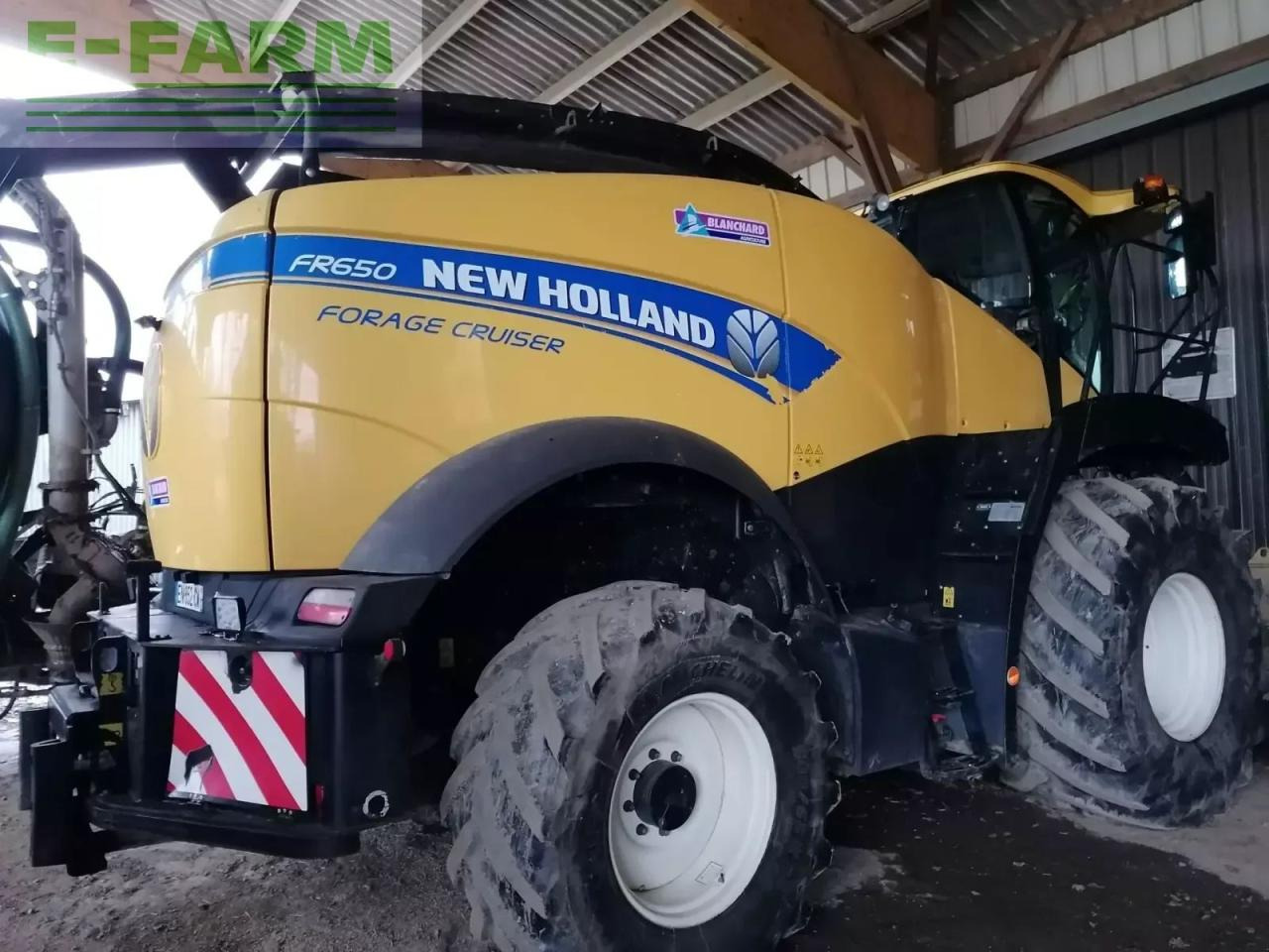 New Holland fr650 - Forage harvester: picture 1 New Holland fr650 - Forage harvester: picture 1