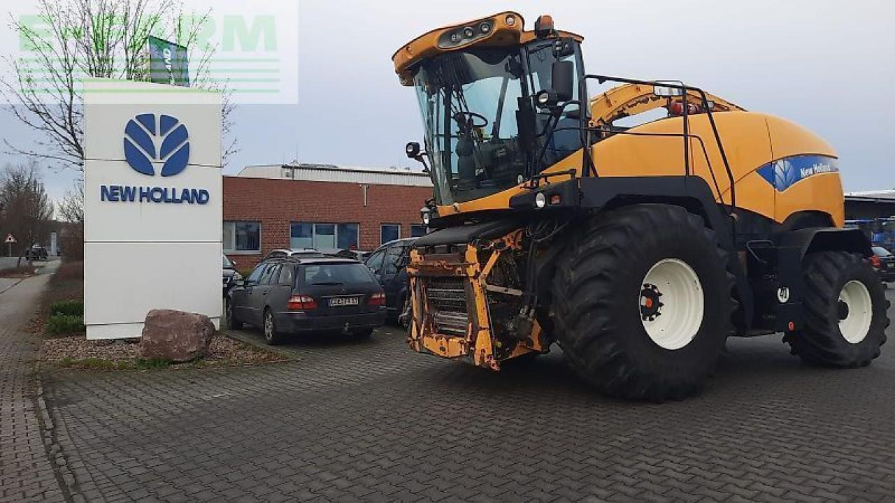 New Holland fr9060 / fr 9060 - Forage harvester: picture 2 New Holland fr9060 / fr 9060 - Forage harvester: picture 2