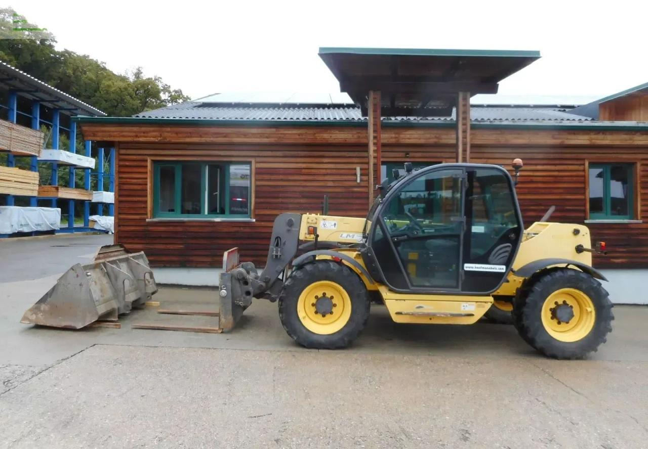 New Holland lm732 mit schaufel und gabel - Telescopic handler: picture 1 New Holland lm732 mit schaufel und gabel - Telescopic handler: picture 1