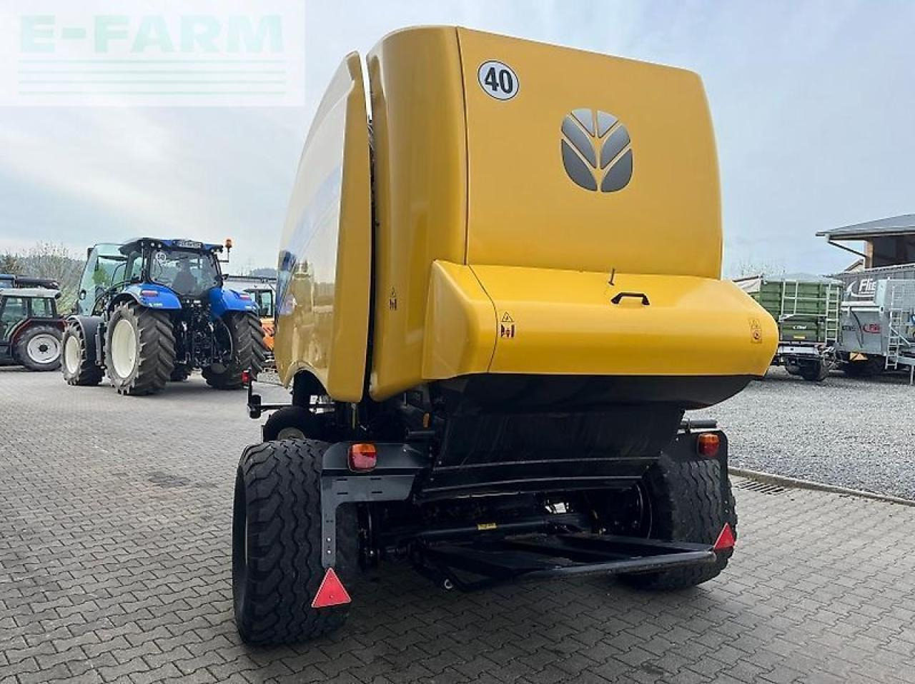New Holland rb 180 c - Square baler: picture 4 New Holland rb 180 c - Square baler: picture 4