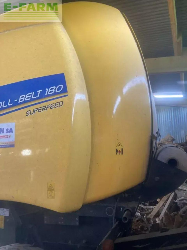 New Holland roll belt 180 - Square baler: picture 3 New Holland roll belt 180 - Square baler: picture 3